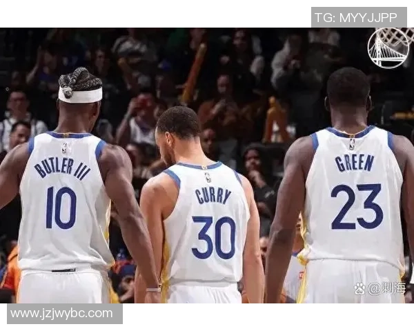 2015年NBA季后赛鹈鹕勇士对决回顾与精彩瞬间分析 2015年NBA季后赛鹈鹕勇士对决回顾与精彩瞬间分析